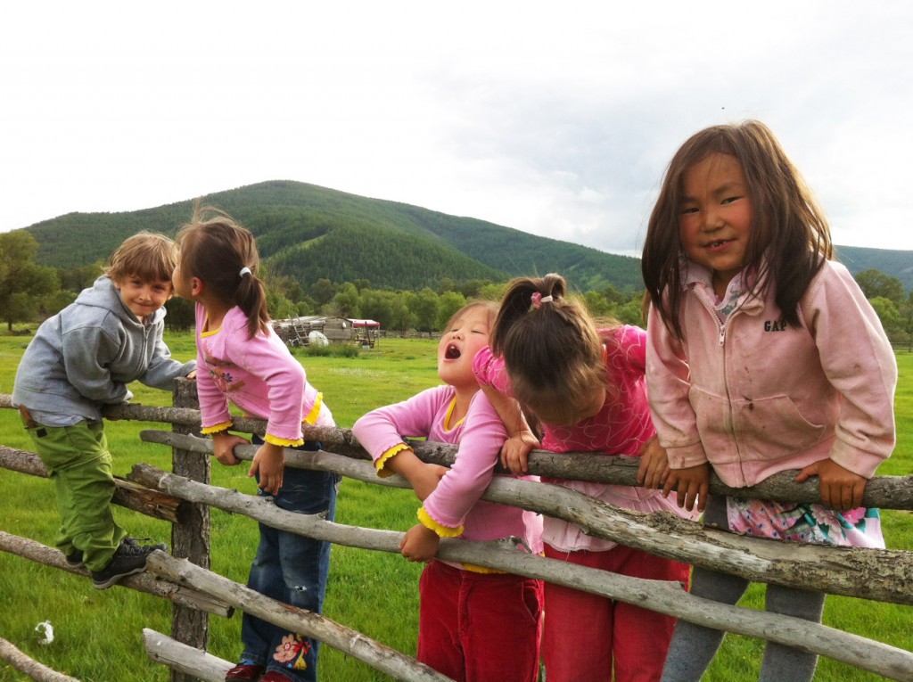 Kindern in der Mongolei