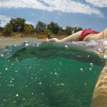 Wie du “halb über halb Unterwasserbilder” mit deiner GoPro erstellen kannst.