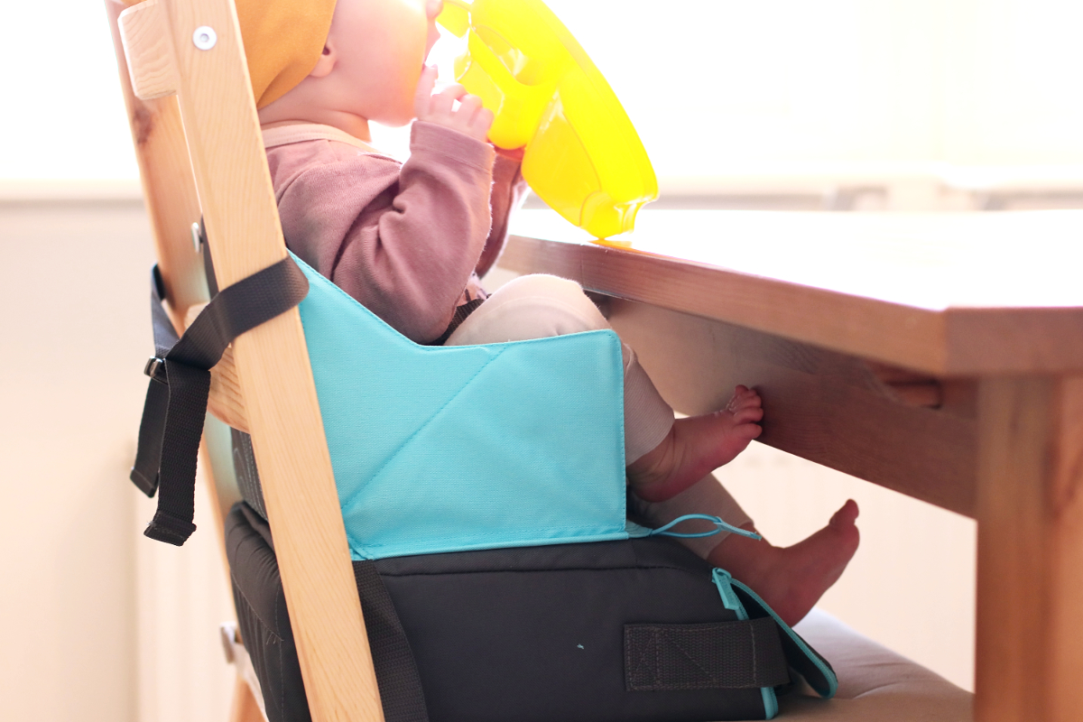 Reisen mit Baby Must-Have´s. Was du unbedingt bei jeder Reise mit Baby und Kleinkind dabei haben solltest. Munchkin Produkte, die das Leben mit Baby leichter machen.
