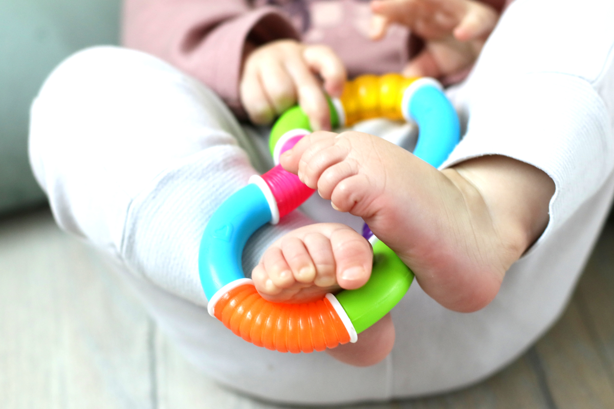 Reisen mit Baby Must-Have´s. Was du unbedingt bei jeder Reise mit Baby und Kleinkind dabei haben solltest. Munchkin Produkte, die das Leben mit Baby leichter machen.