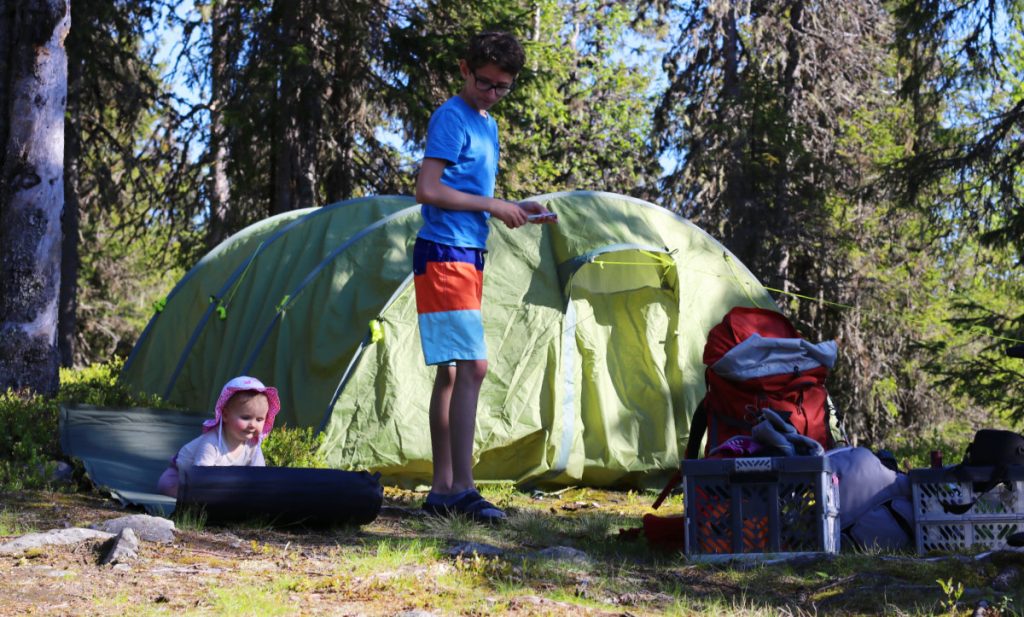 Trekkingzelt Alaska 4 PU Tatonka. Erfahrungsbericht Zelt für 4 Personen. Zelt für die ganze Familie. Leichtes Trekkingzelt für 4 Personen.