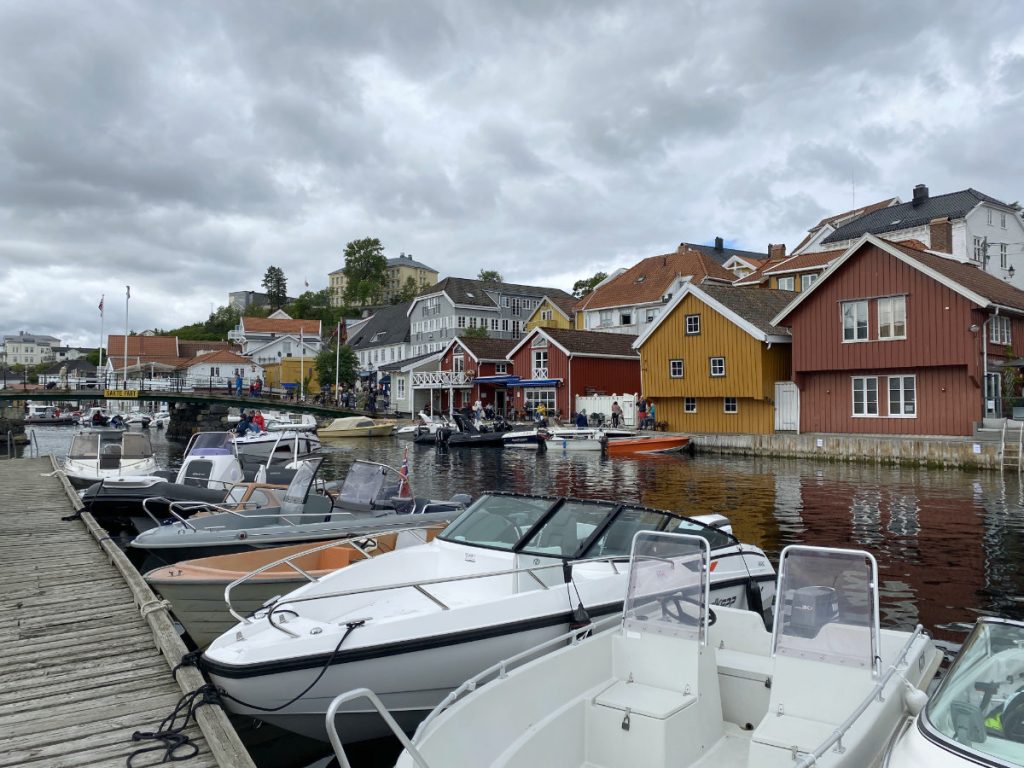 Sehenswürdigkeiten, Tipps und Highlights in Südnorwegen mit Kindern. Die schönsten Norwegen Reiseziele im Süden von Kragerø bis Kristiansand.